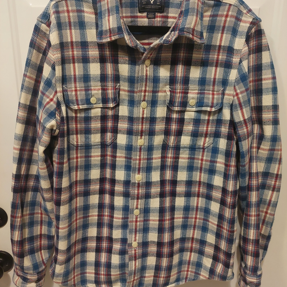 American Eagle Outfitters Blue and Red Thick Flannel